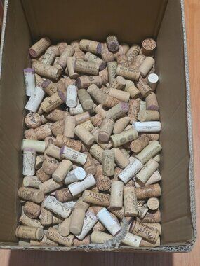 Approx. 180 Used Wine Corks